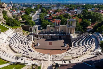 България отбелязва 141 години от Съединението