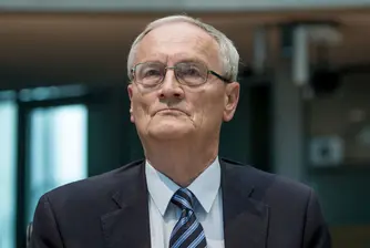 Бивш ръководител на германското разузнаване е арестуван за държавна измяна и шпионаж