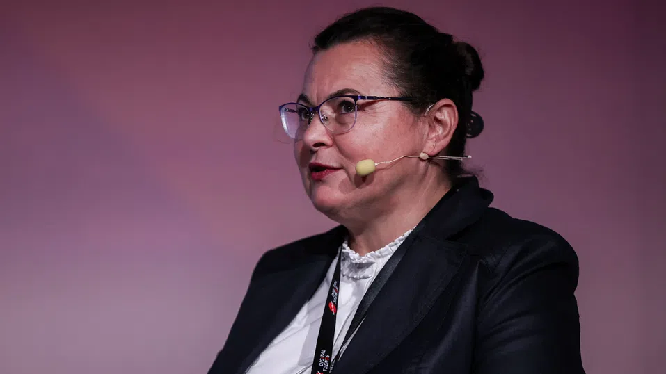 Стела Стоилова, UNIQA: Целта е да интегрираме услугите на AI във всяка система