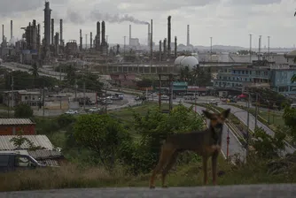 Катастрофалното състояние на венецуелските петролни съоръжения - в данни