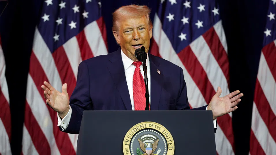 След блокажа на Върховния съд: Тръмп реагира с 10% глобални мита