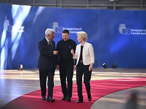 Посланиците на 27-те държави-членки единодушно са се съгласили за деблокиране на шестия клъстер, който обхваща преговорни глави по външните отношения