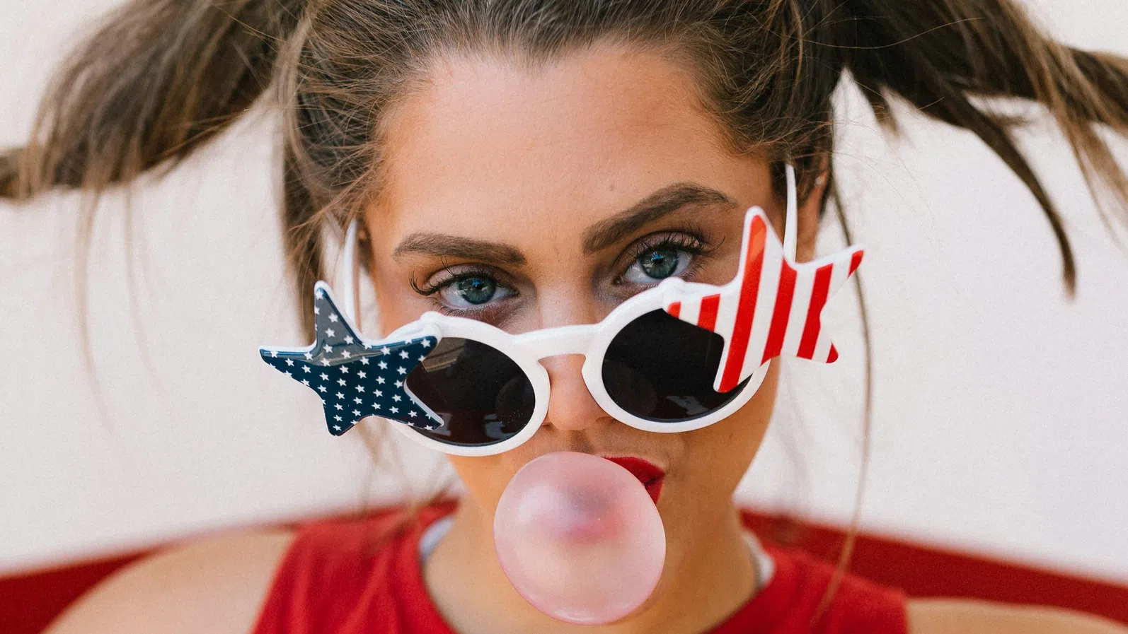 Gen Z преосмисля „американската мечта“, а родителите им я финансират