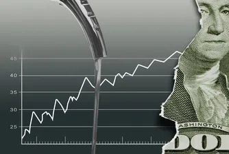 Скъпото гориво натиска бизнеса в САЩ, а компаниите прехвърлят разходите върху клиентите