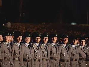 Мирът като изключение: Как Берлин тихомълком затегна контрола върху мобилизационния си ресурс