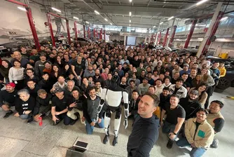 Вицепрезидентът на Tesla, отговарящ за хуманоидната роботика, напуска поста