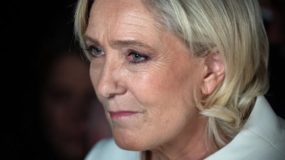 Шокиращ обрат: Левицата спечели изборите във Франция, Марин Льо Пен не призна поражението си