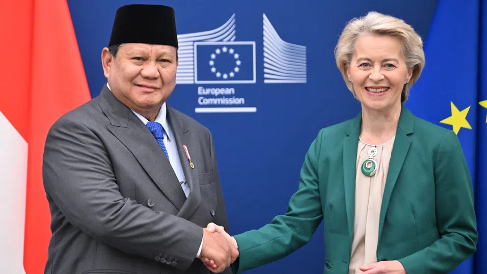 ЕС бърза да стисне ръце с Индонезия, докато се бори за отстъпки от САЩ