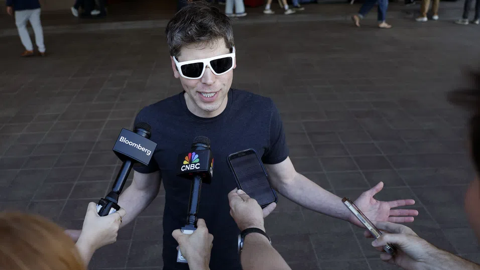 Сделките на OpenAI за изчислителна мощ вече надхвърлят 1 трилион долара