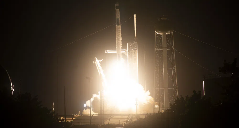 Успех и провал се преплетоха в седмия тестов полет на Starship на SpaceX