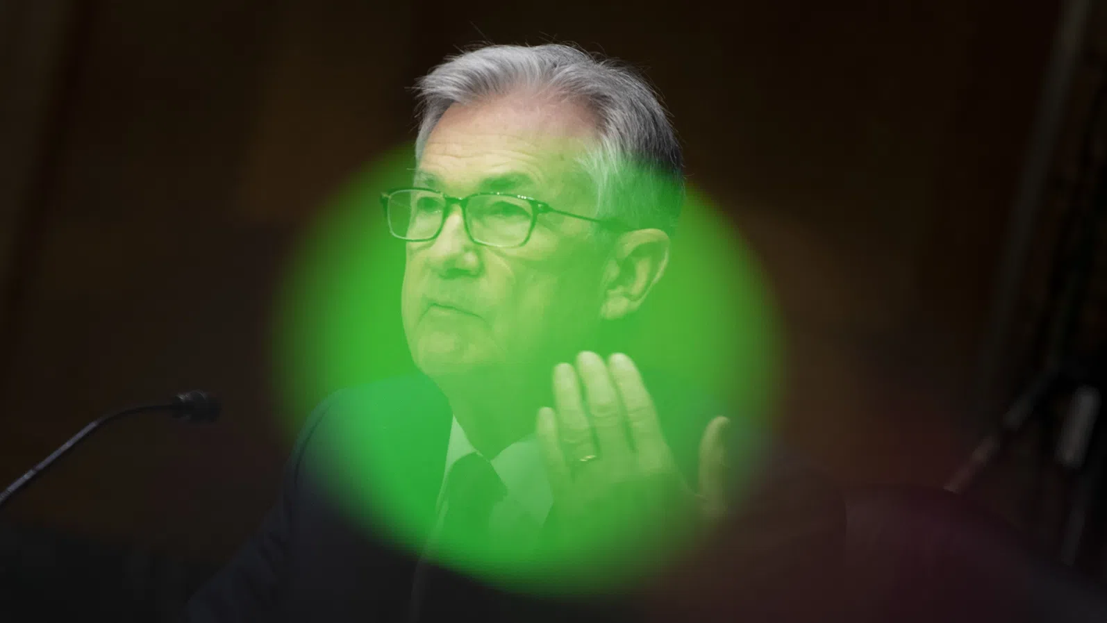 Централни банкери от цял свят се обединяват в защита на председателя на Фед Джером Пауъл