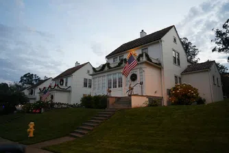 Тръмп заплашва Уолстрийт със забрана за инвестиции в еднофамилни жилища