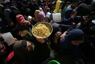 След примирието – Газа остава заложник на битката за хуманитарната помощ