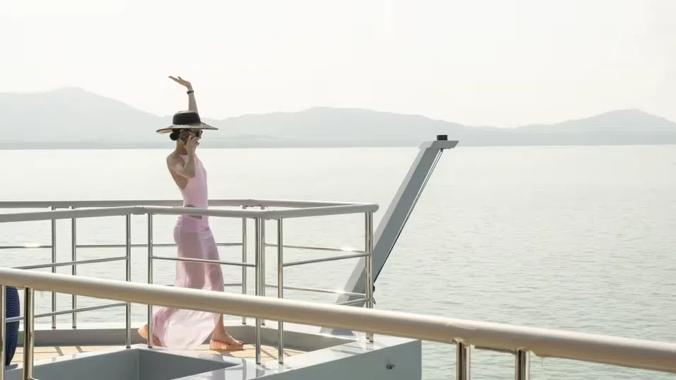 Ефектът „Белият лотос“: Как сериалът повлия на брандовете?