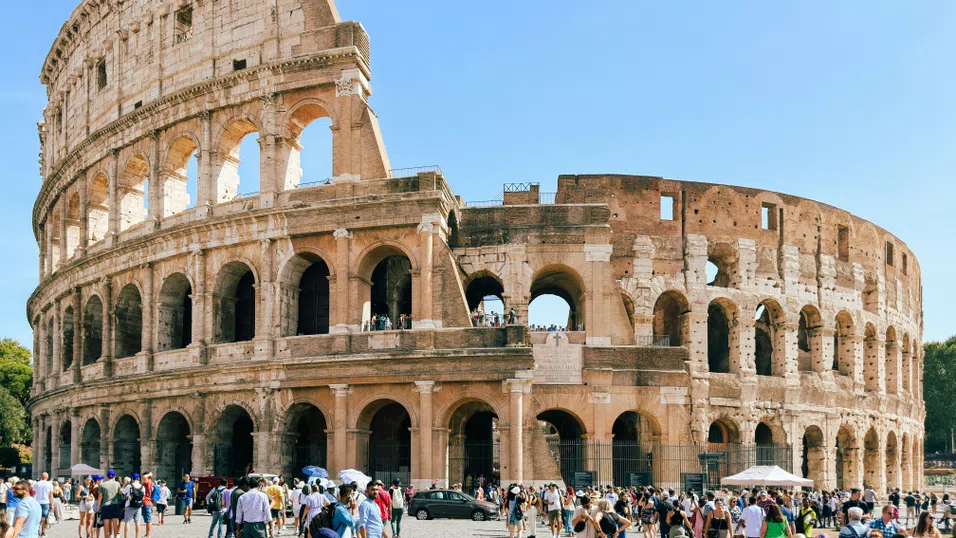Италия глоби с 20 млн. евро агенциите за продажба на билети за Колизеума