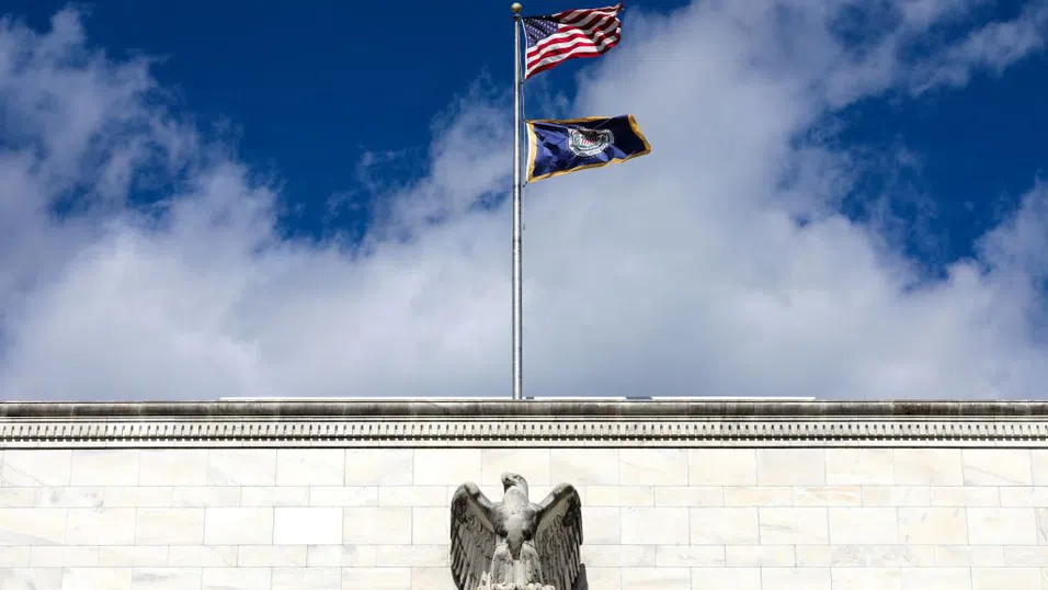 S&P 500 удължава печелившата си серия