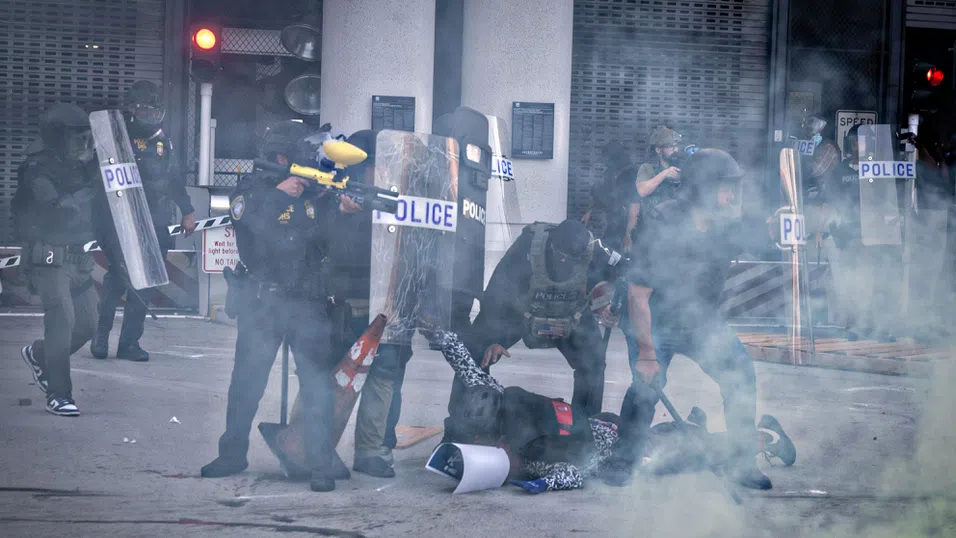 Тръмп разполага Националната гвардия в Лос Анджелис заради мигрантските протести