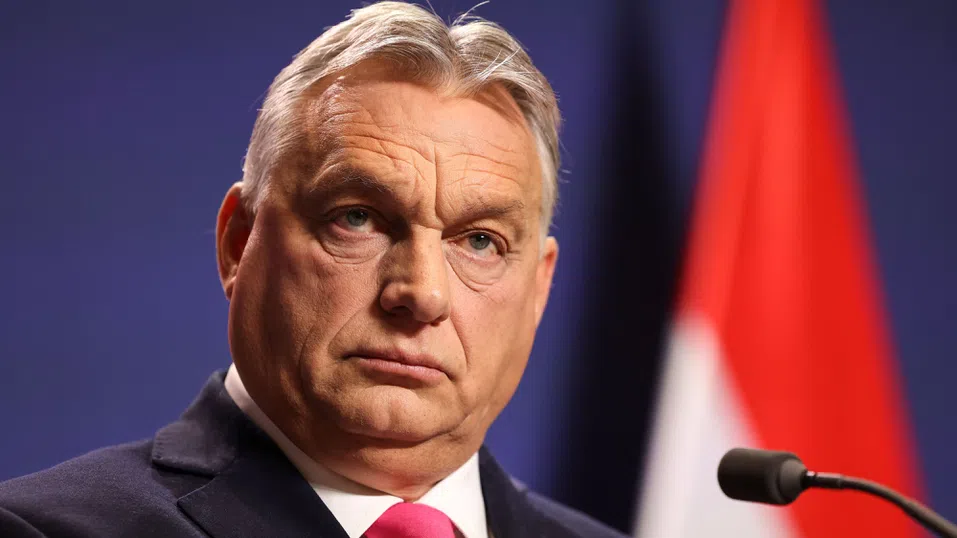 „Мирна мисия 3.0“: Орбан пристигна на изненадваща визита в Китай