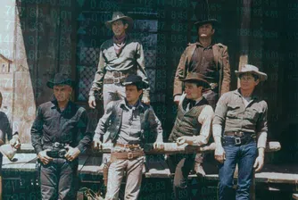 Tesla и Apple вече не заслужават място във „Великолепната седморка“. Кои звезди трябва да ги заменят?