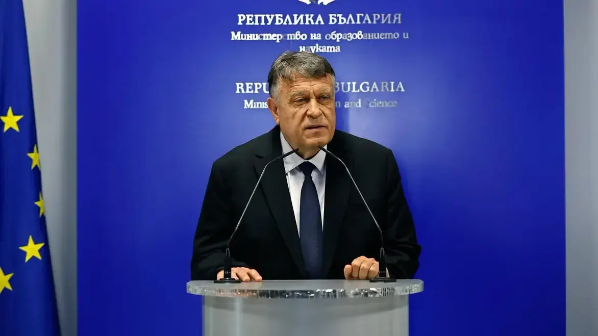 Георги Вълчев: Резултатите от PISA 2025 показват сериозен проблем в българското образование