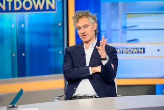 „Ако не ви харесва цената - излезте от позицията“: Алекс Карп захапа критиците на Palantir