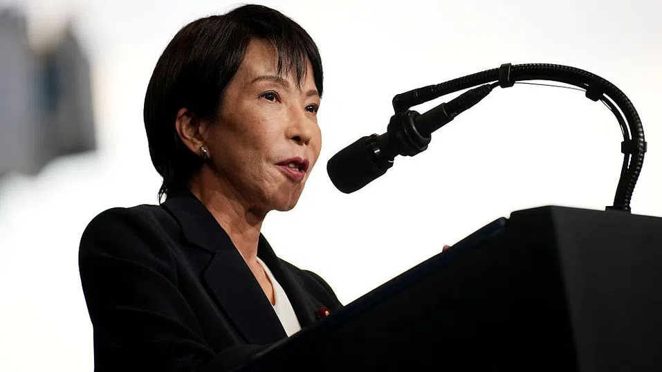 Победата на Такаичи на предсрочните избори изстреля японските акции до рекорд