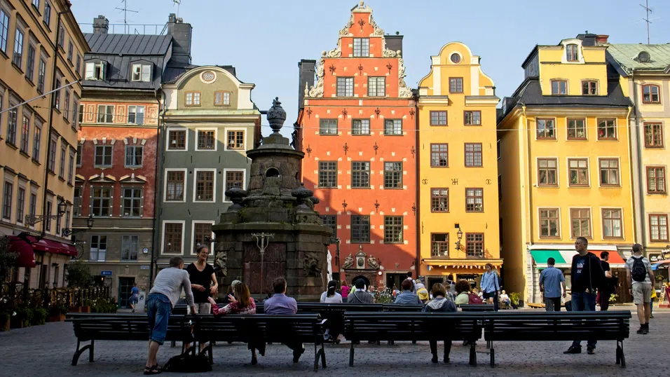 Швеция затяга правилата за гражданство в усилие да намали имиграцията