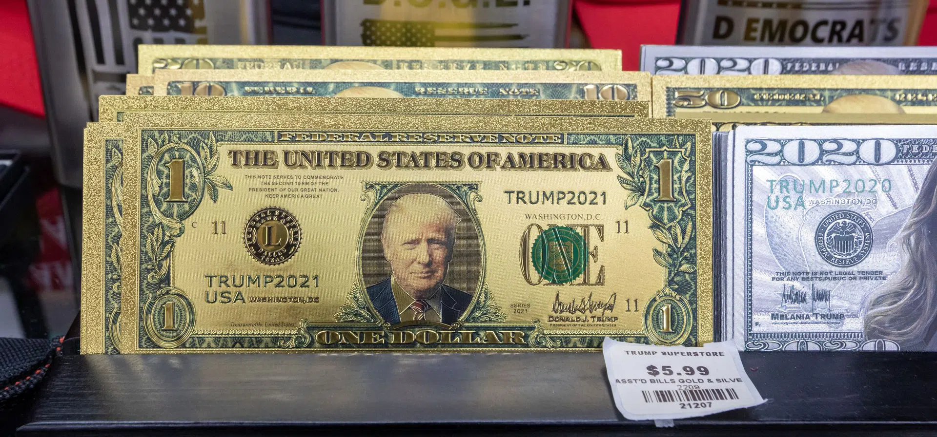 Белият дом твърди, че иска силен долар. Инвеститорите остават скептични