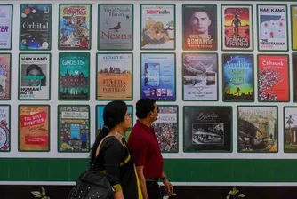 Парадоксът на една нация, която обича литературните фестивали, но рядко чете книги