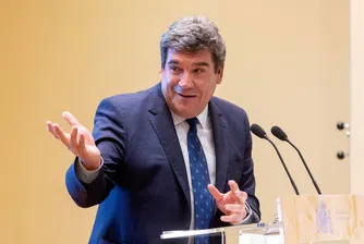 Висш представител на ЕЦБ предупреждава, че се реализират „най-лошите сценарии“