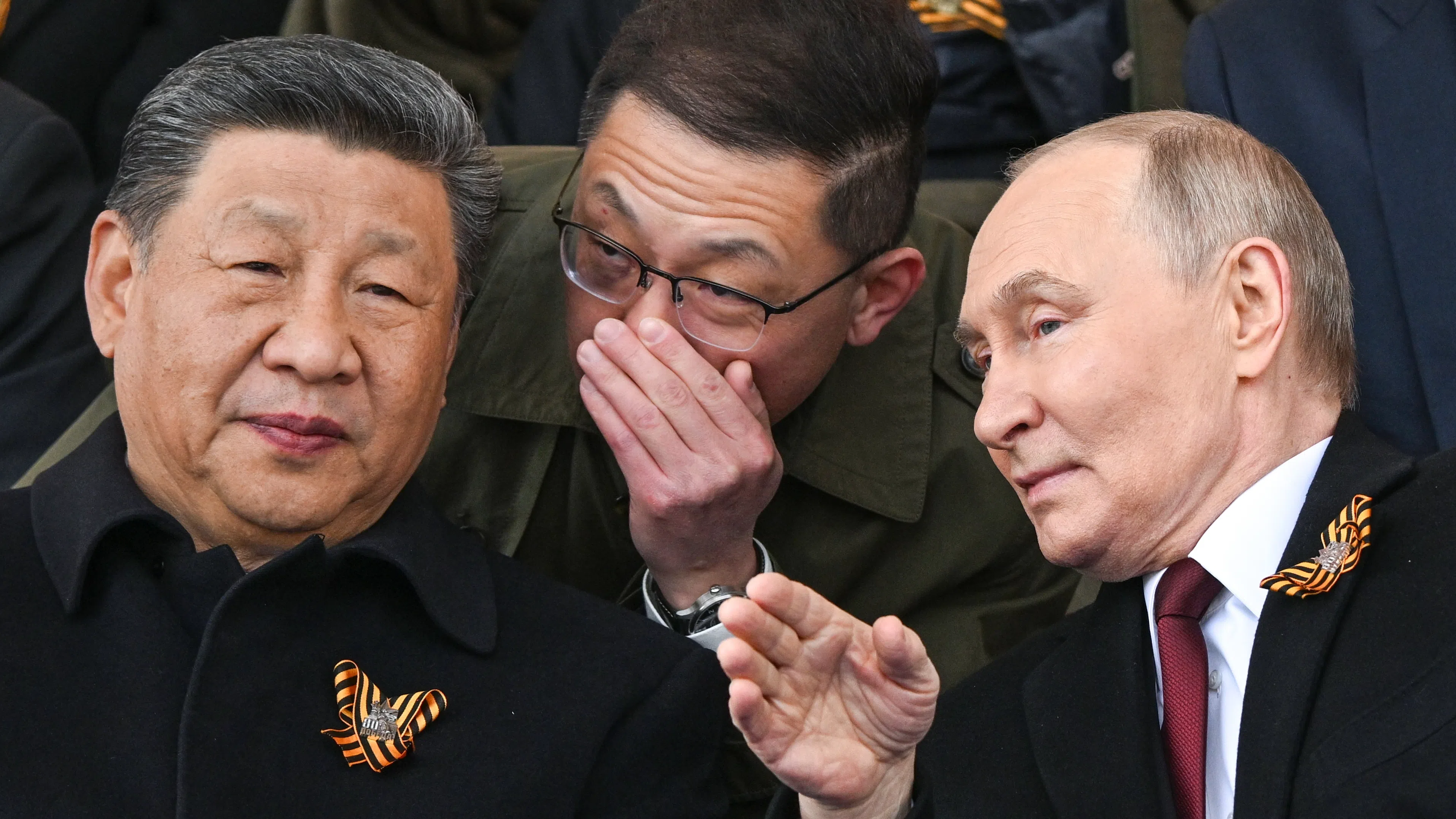 Путин отбеляза Деня на победата със Си, Фицо и Вучич при драконовски мерки за сигурност