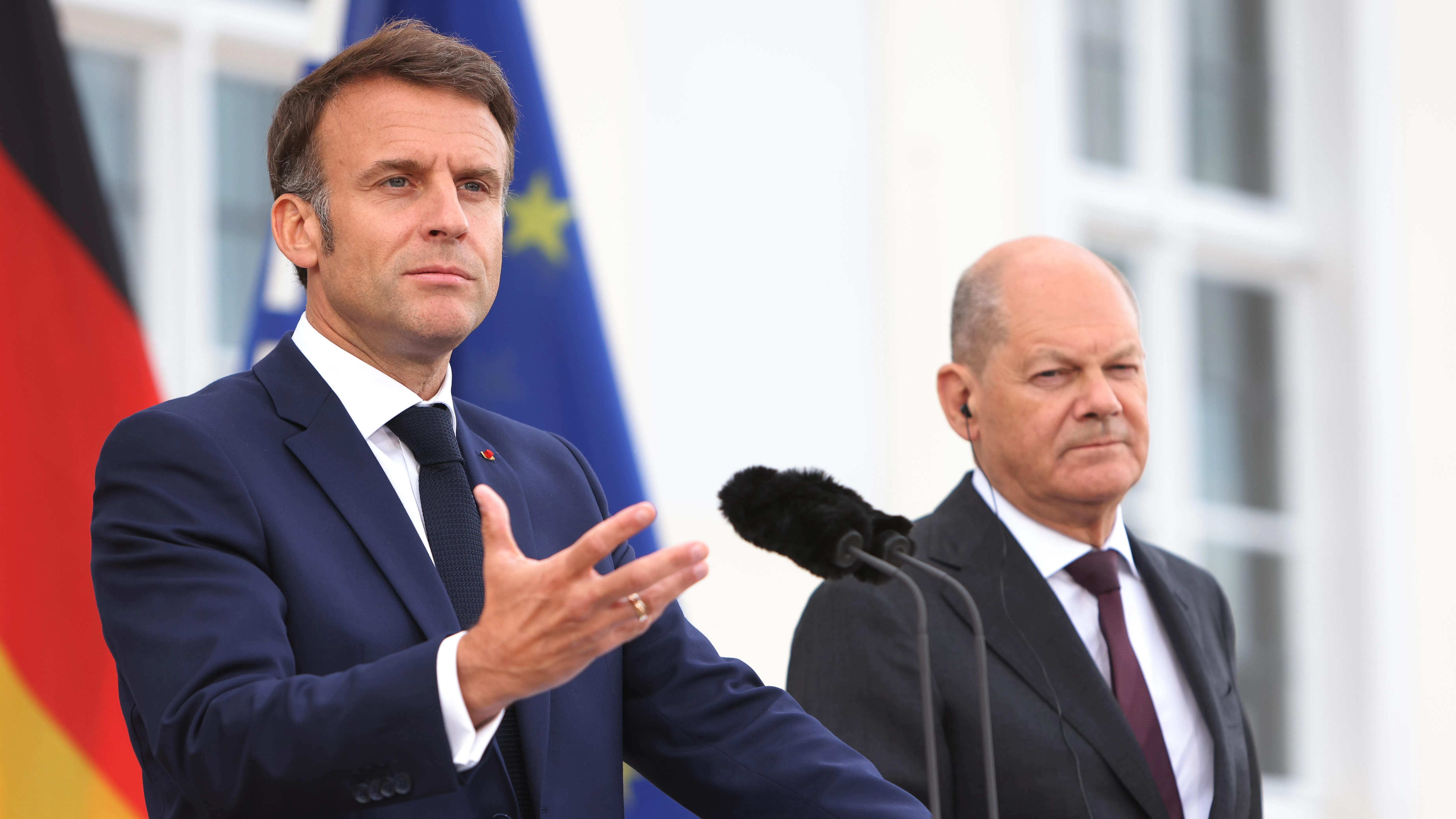 „О, не!“: Макрон разпусна френския парламент след крайнодесния завой на евровота
