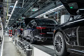 Китай протяга маслинова клонка към автомобилните гиганти с ново предложение за редкоземни елементи