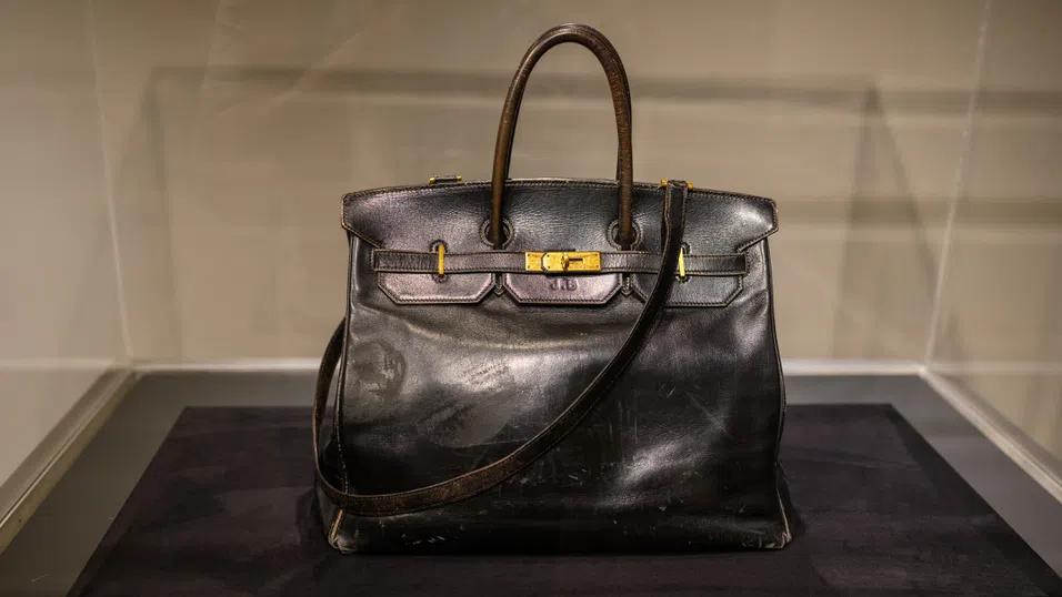 Чантата, която се превърна в капитал: Оригиналната Birkin излиза на търг