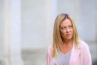 Ниска избирателна активност провали двудневния плебисцит, целящ да улесни придобиването на гражданство от имигранти; необходимият праг от 50% не беше достигнат