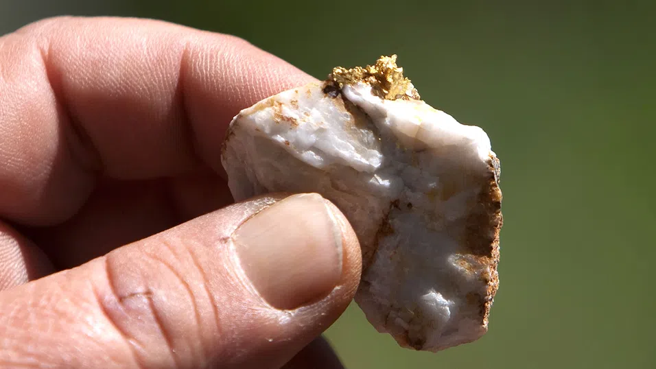 Възстановяването на златото и среброто изпрати нагоре минните акции и ETF-ите на благородни метали