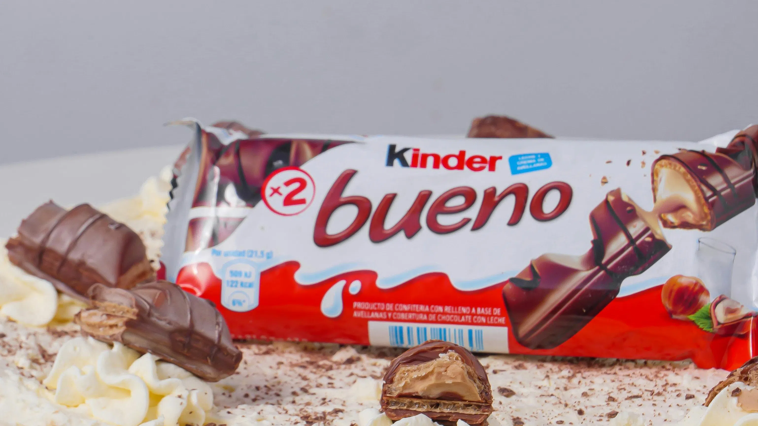 Ferrero залага изцяло на спорта със Super Bowl и Световното по футбол