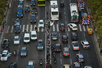 Как да не плащаме глоби за емисиите? Големият въпрос пред автогигантите тази година