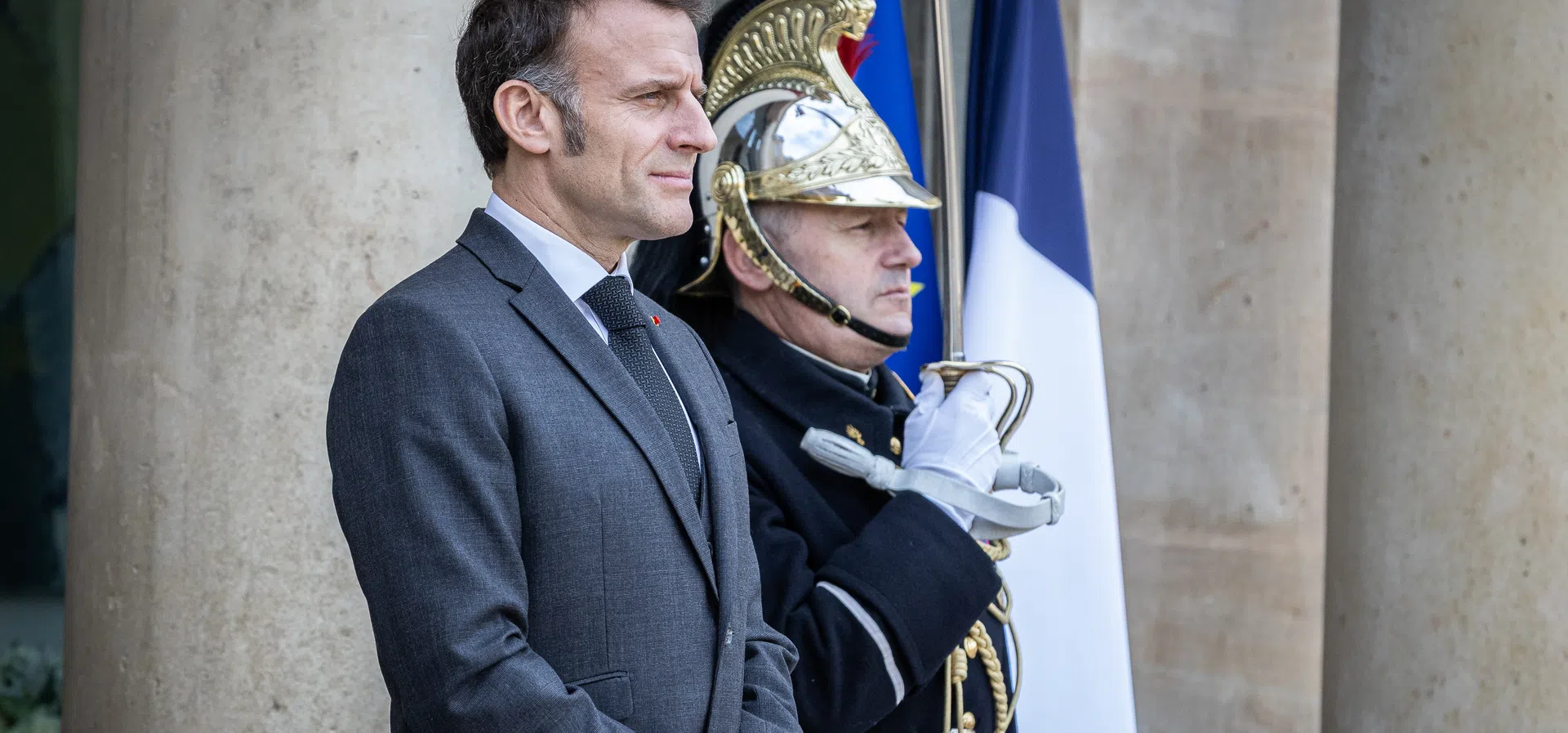 С пищна вечеря във Версай: Макрон опитва да привлече Тръмп на срещата на Г-7