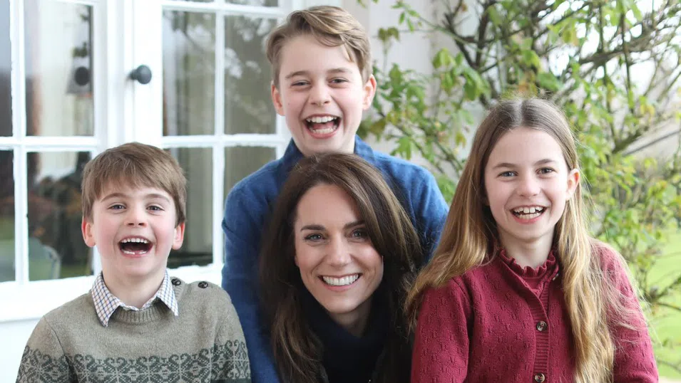 Публикуваха първа официална снимка на принцесата на Уелс след операцията