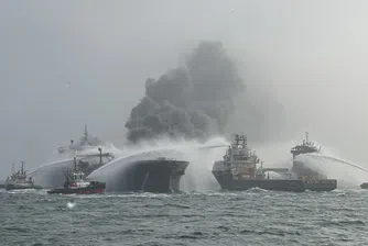 Над 30 пострадали са изведени на брега след сблъсък между петролен танкер и товарен кораб в Северно море