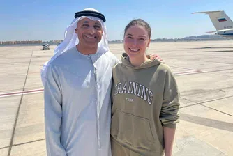 След $50 за Украйна и затвор в Русия, балерината Ксения Карелина се прибира у дома