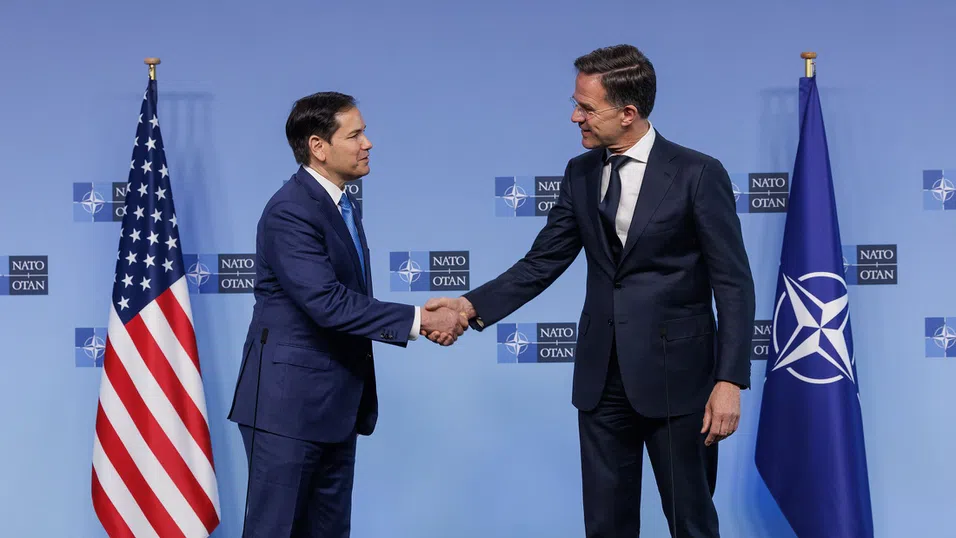 На срещата за Украйна: Призракът на отсъстващите САЩ витае над съюзниците от НАТО