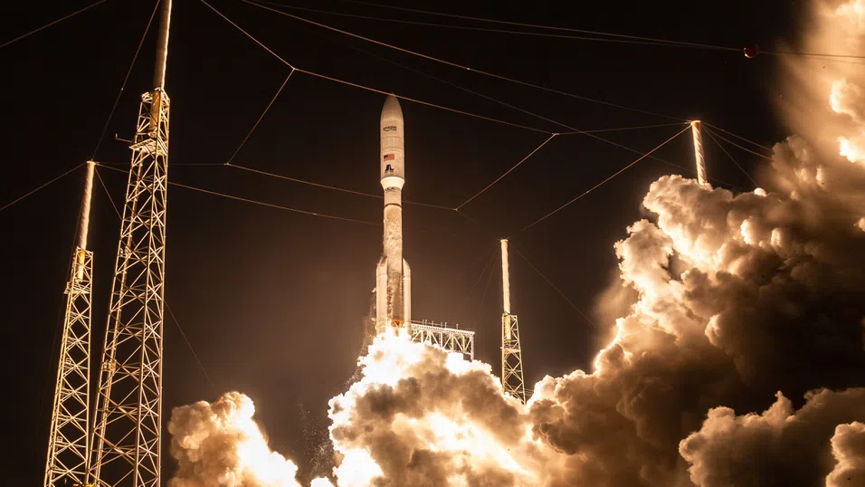 Amazon планира старт на сателитния интернет Leo в средата на 2026 г.