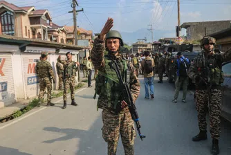 Тръмп съобщава за прекратяване на огъня между Индия и Пакистан