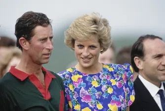 Стилът на Даяна: Най-голямата колекция с кралска мода отива на търг