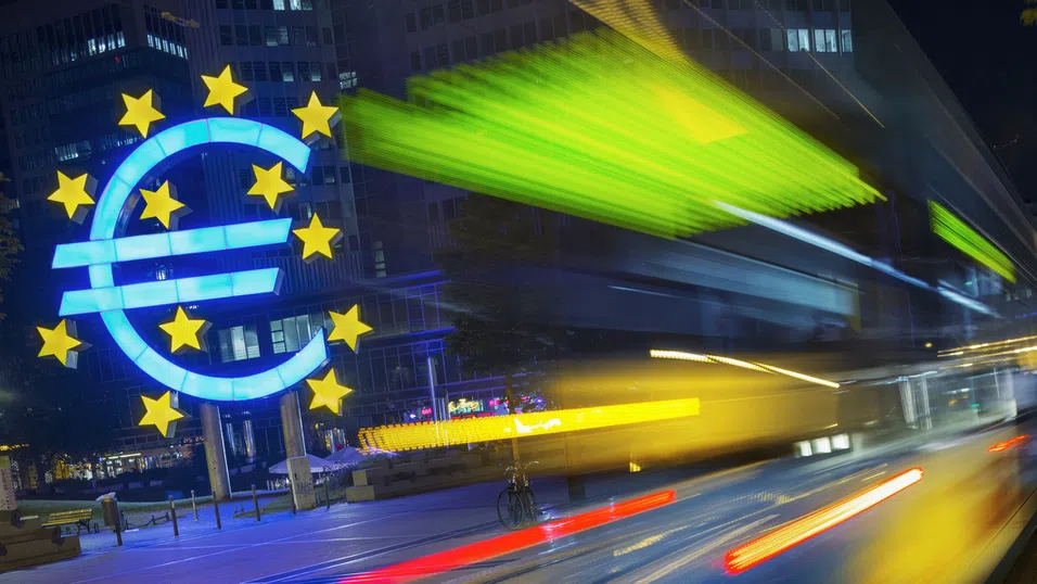 Еврото у нас: Международни експерти говорят за ползите и рисковете пред CNBC