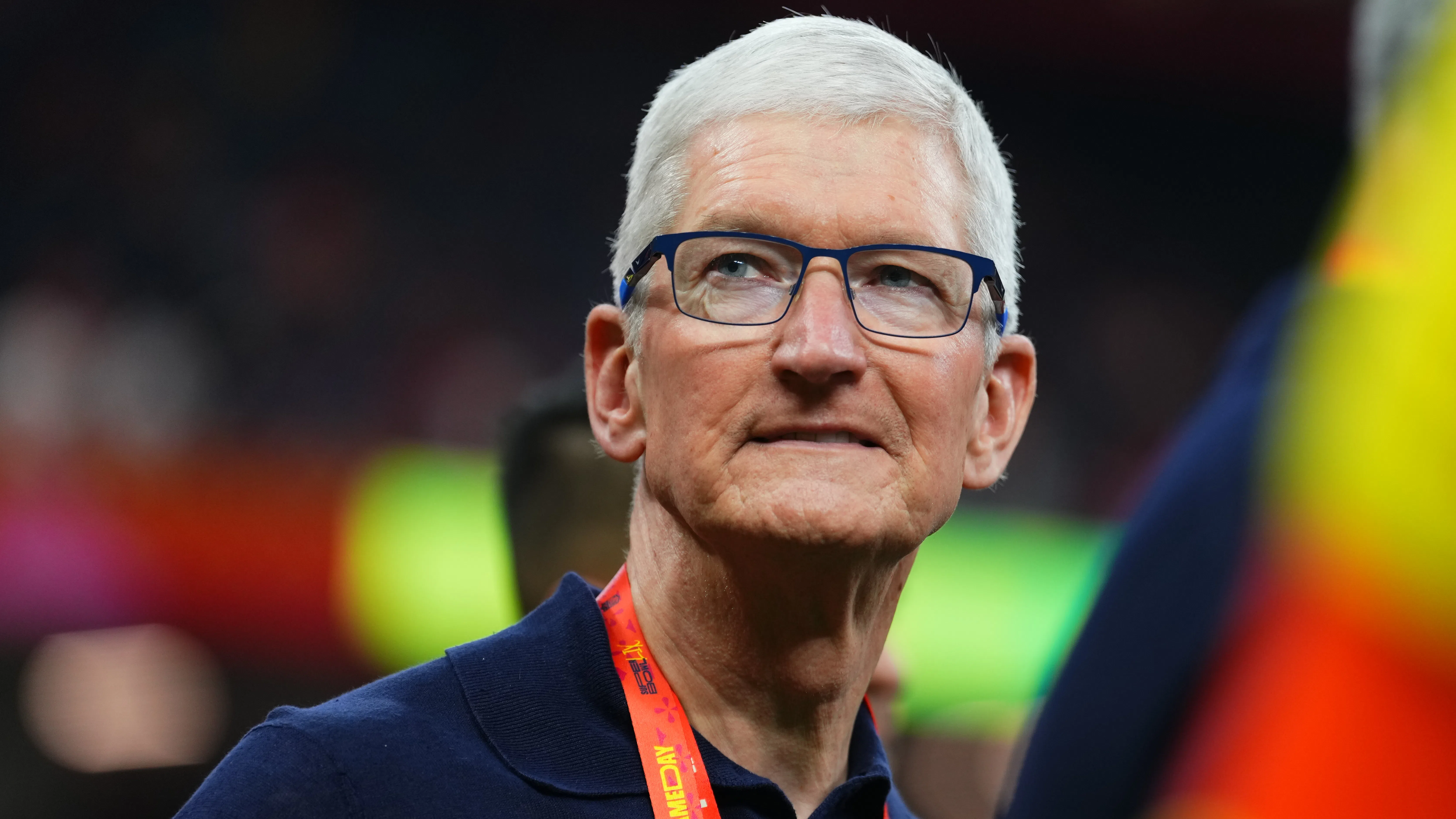 Продажбите на iPhone надминават прогнозите, клиентите са бързали да избегнат митата