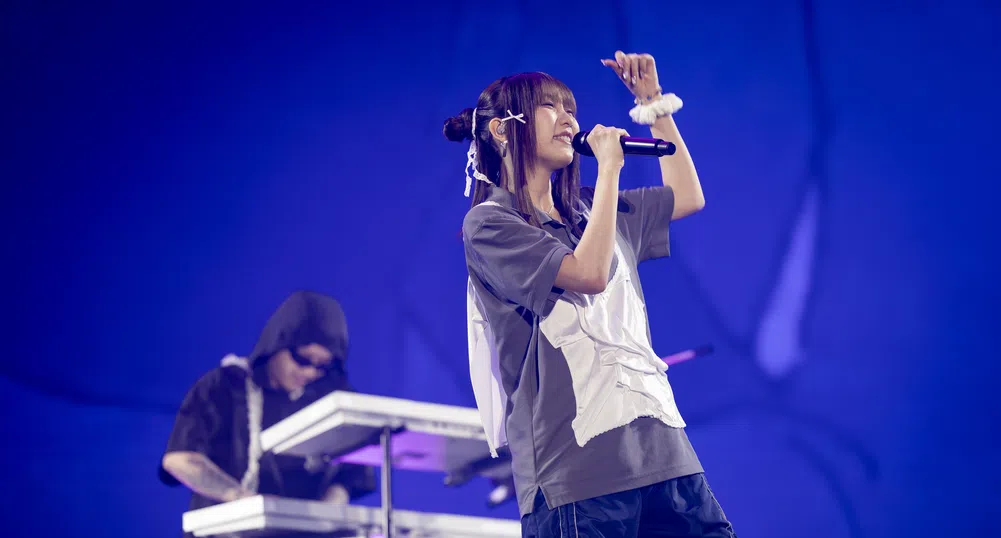 Саундтракът на едно поколение: Как аниме музиката се превръща в глобална обсесия сред младите