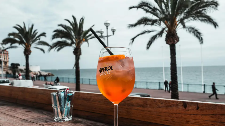 Campari се бори да спаси Aperol от имитатори на горещия пазар за шприцове